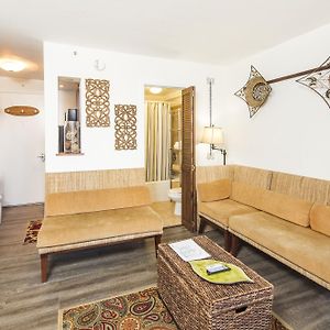 Zimmer mit Kingsize-Bett